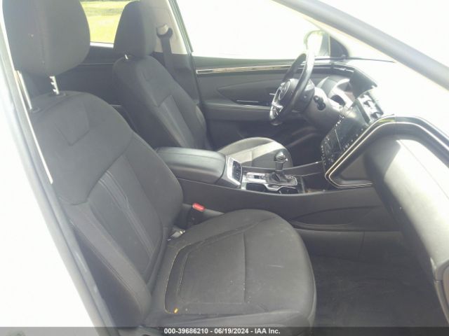 Photo 4 VIN: 5NMJF3AEXNH050863 - HYUNDAI TUCSON 