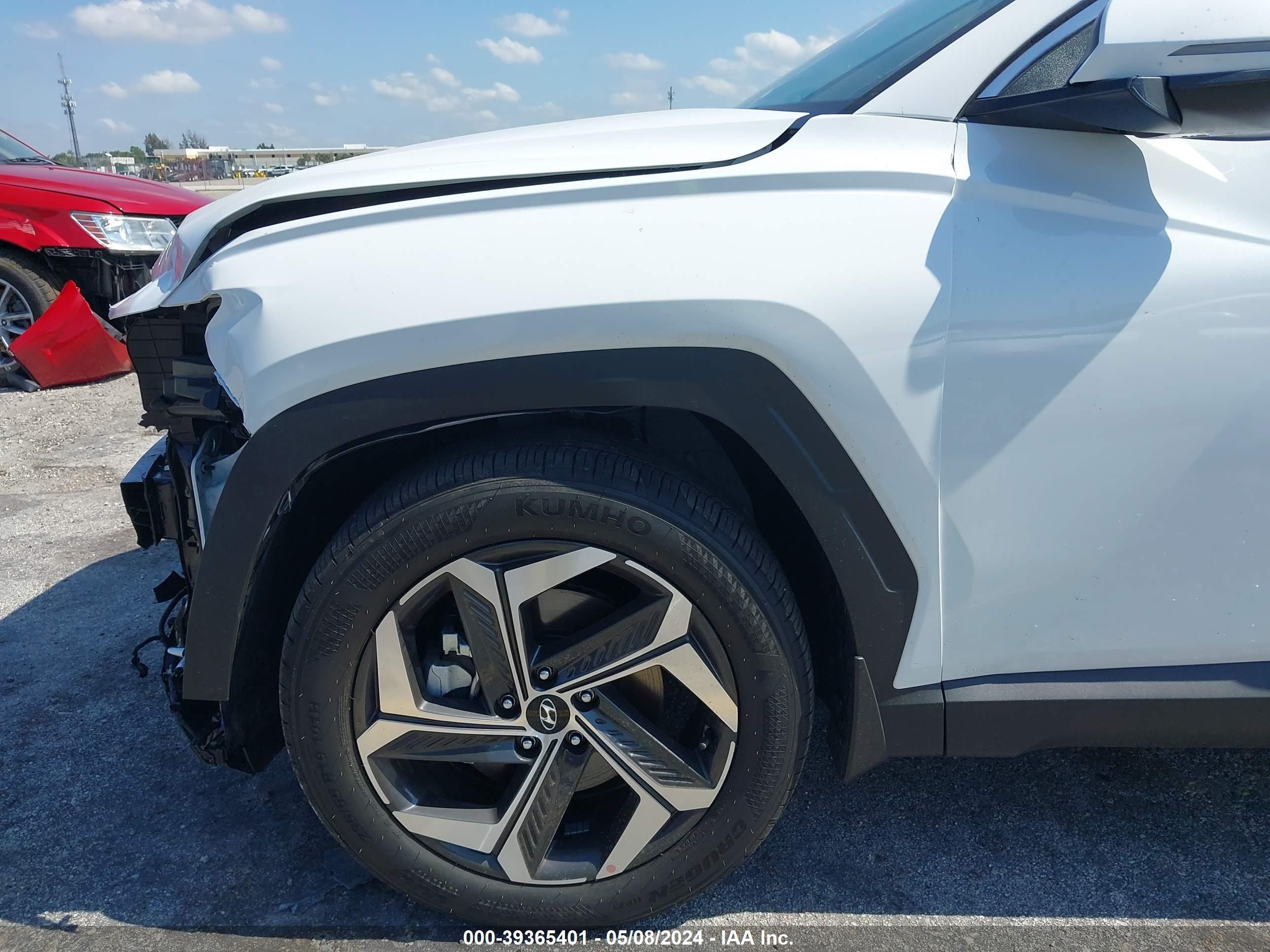 Photo 17 VIN: 5NMJF3DE2RH384578 - HYUNDAI TUCSON 