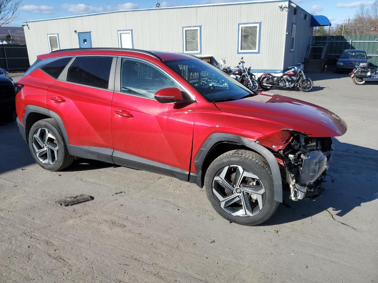 Photo 3 VIN: 5NMJFCAE2NH063588 - HYUNDAI TUCSON 