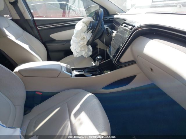 Photo 4 VIN: 5NMJFCAE3PH165470 - HYUNDAI TUCSON 