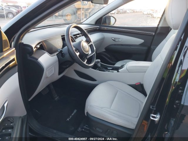 Photo 4 VIN: 5NMJFCAE5PH211459 - HYUNDAI TUCSON 