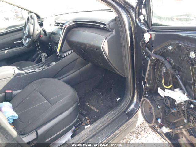 Photo 4 VIN: 5NMJFCAE8NH143803 - HYUNDAI TUCSON 