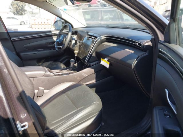 Photo 4 VIN: 5NMJFCAE9PH185738 - HYUNDAI TUCSON 