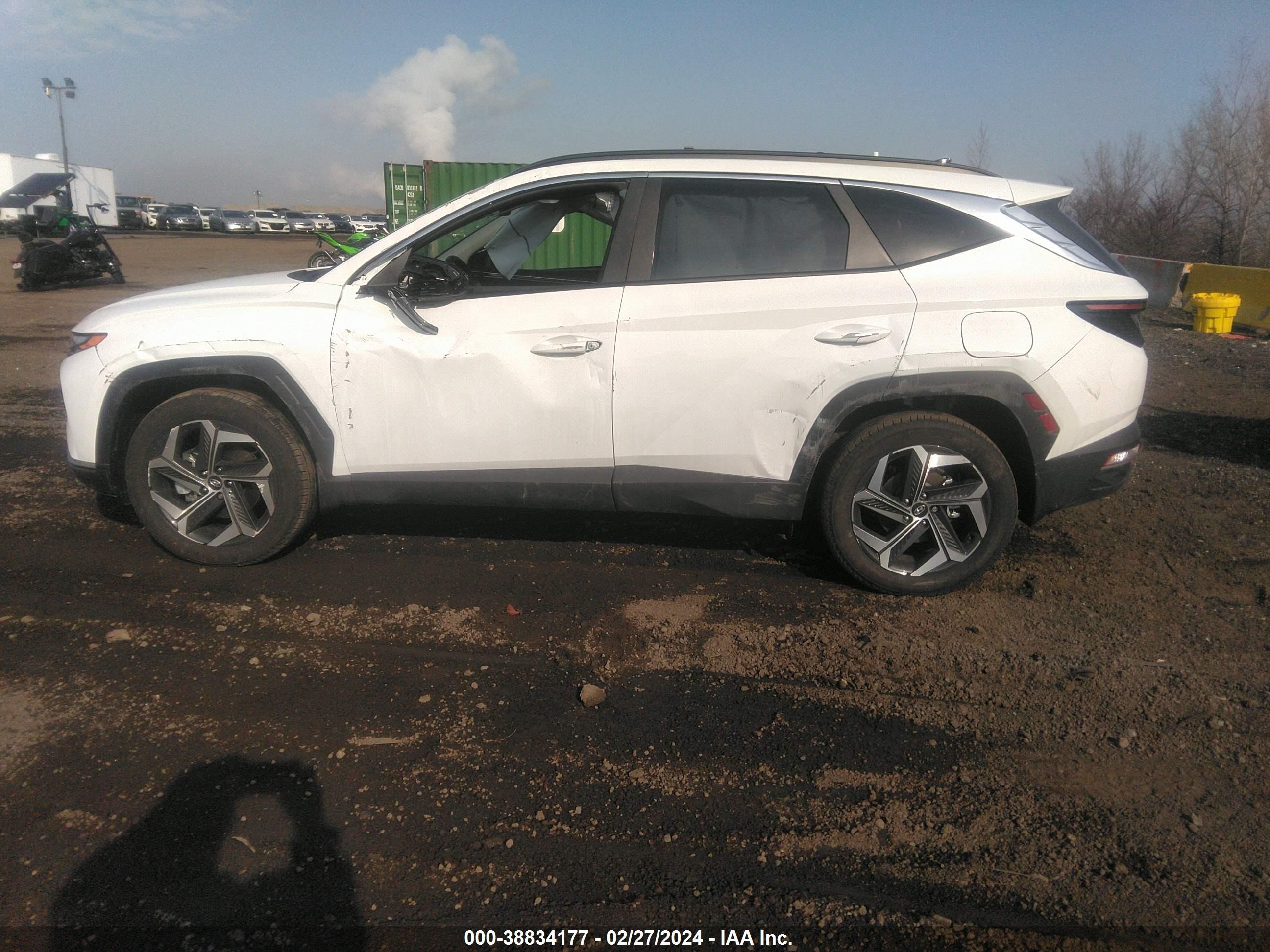 Photo 13 VIN: 5NMJFCDE0RH359114 - HYUNDAI TUCSON 