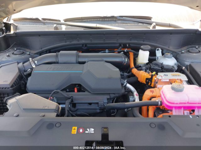 Photo 9 VIN: 5NMP24G14RH003429 - HYUNDAI SANTA FE 