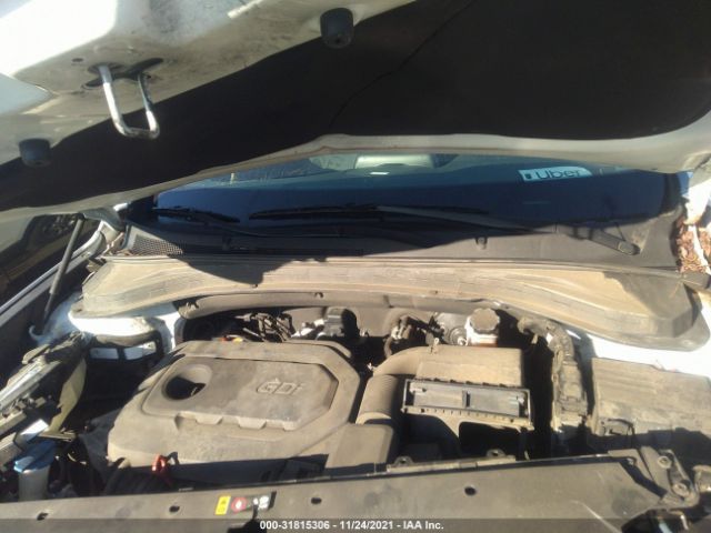 Photo 9 VIN: 5NMS23AD1KH006592 - HYUNDAI SANTA FE 