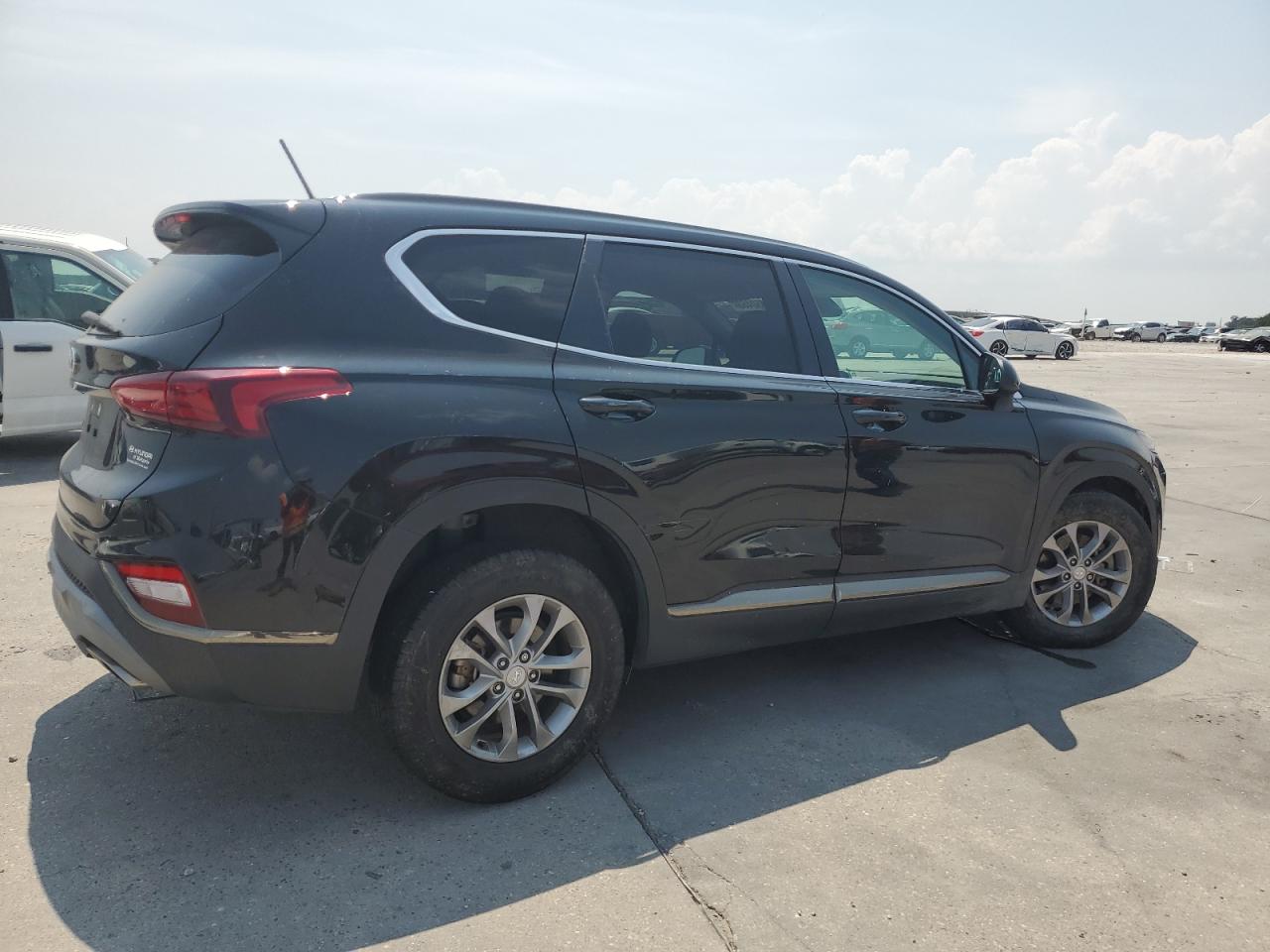 Photo 2 VIN: 5NMS23AD6KH043637 - HYUNDAI SANTA FE 