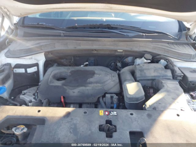 Photo 9 VIN: 5NMS23AD9KH091617 - HYUNDAI SANTA FE 