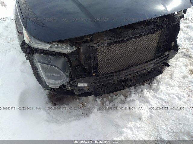 Photo 5 VIN: 5NMS23ADXKH028008 - HYUNDAI SANTA FE 