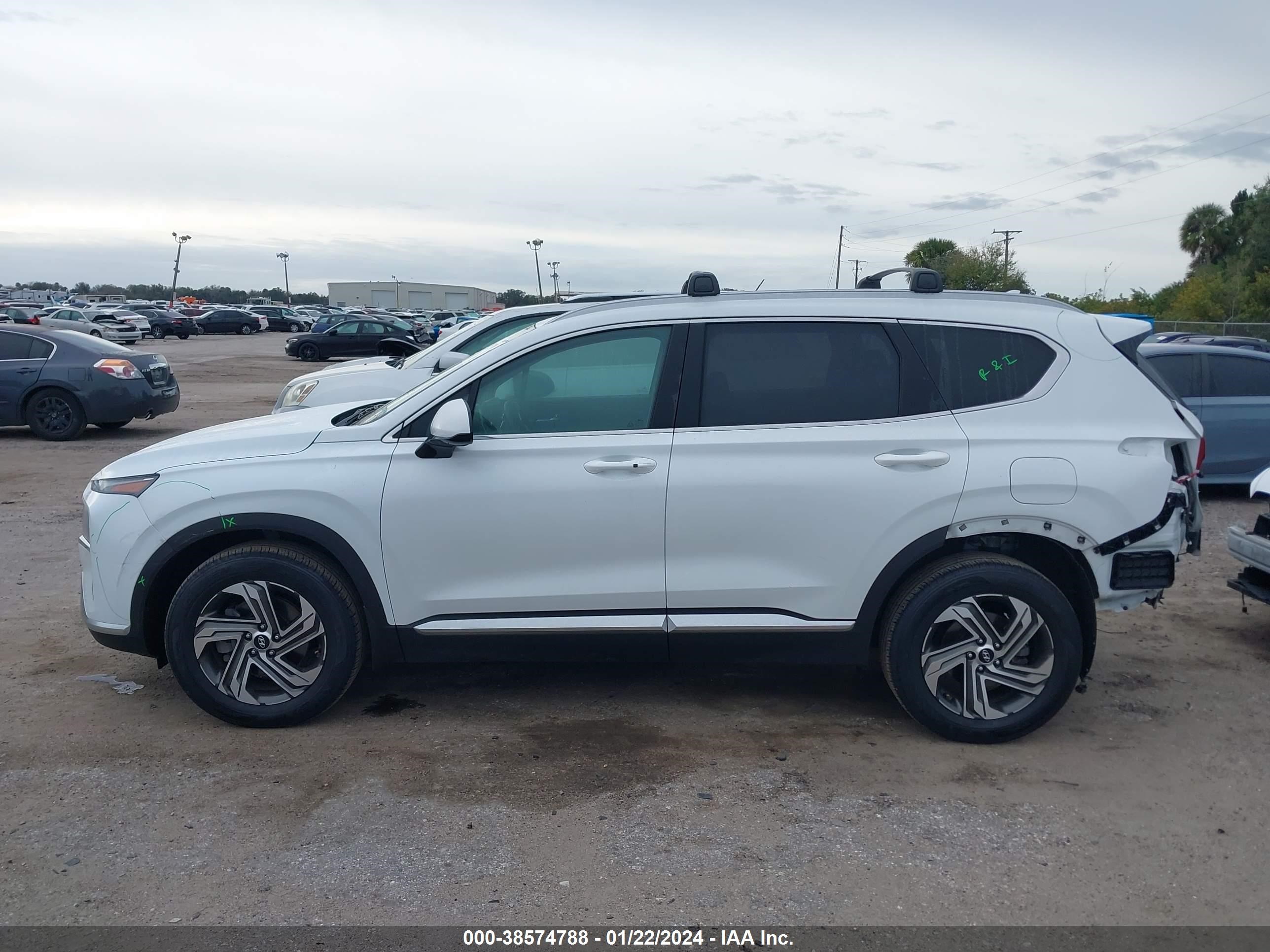 Photo 14 VIN: 5NMS24AJ1NH475374 - HYUNDAI SANTA FE 