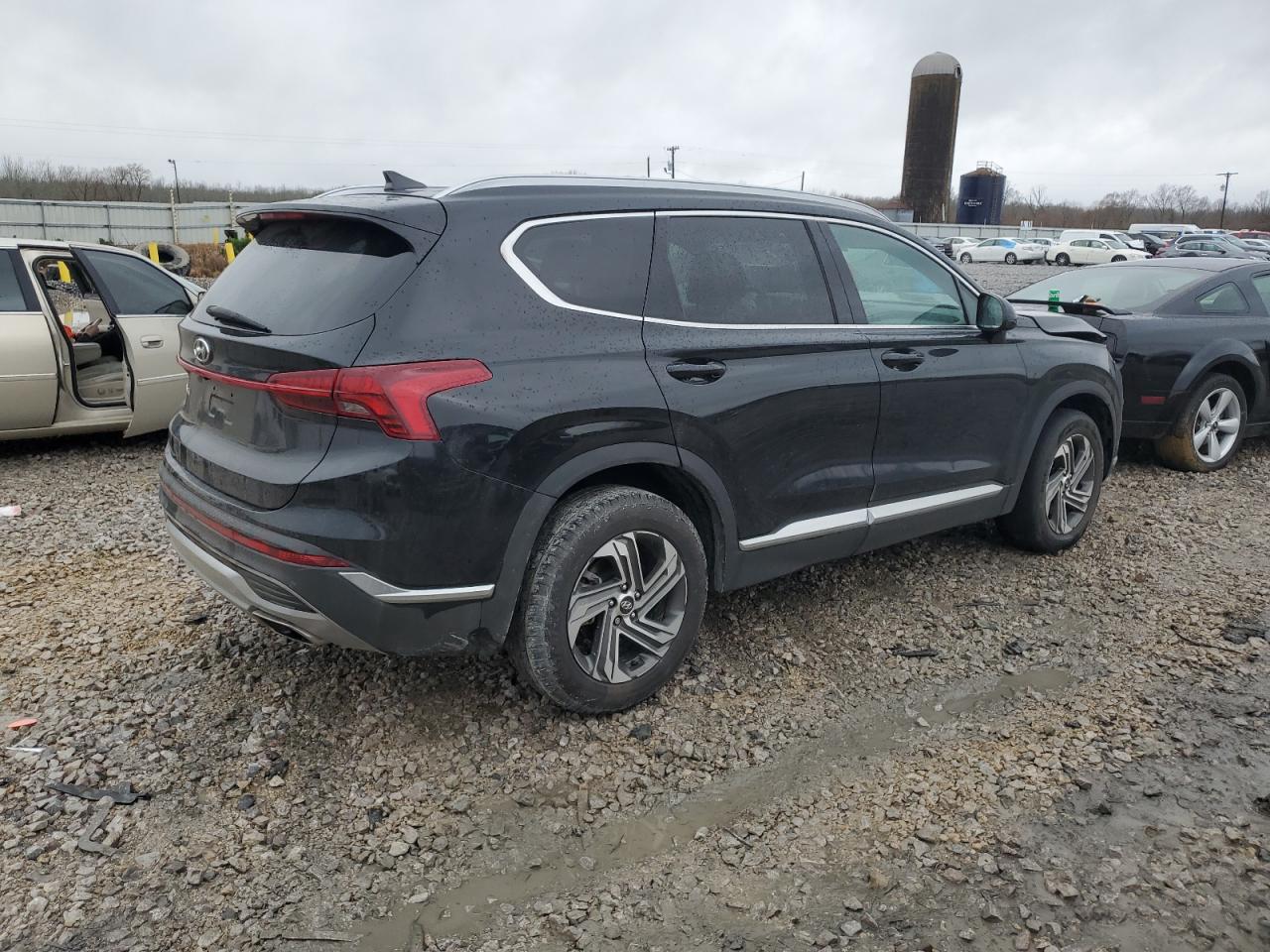 Photo 2 VIN: 5NMS24AJ3NH414897 - HYUNDAI SANTA FE 