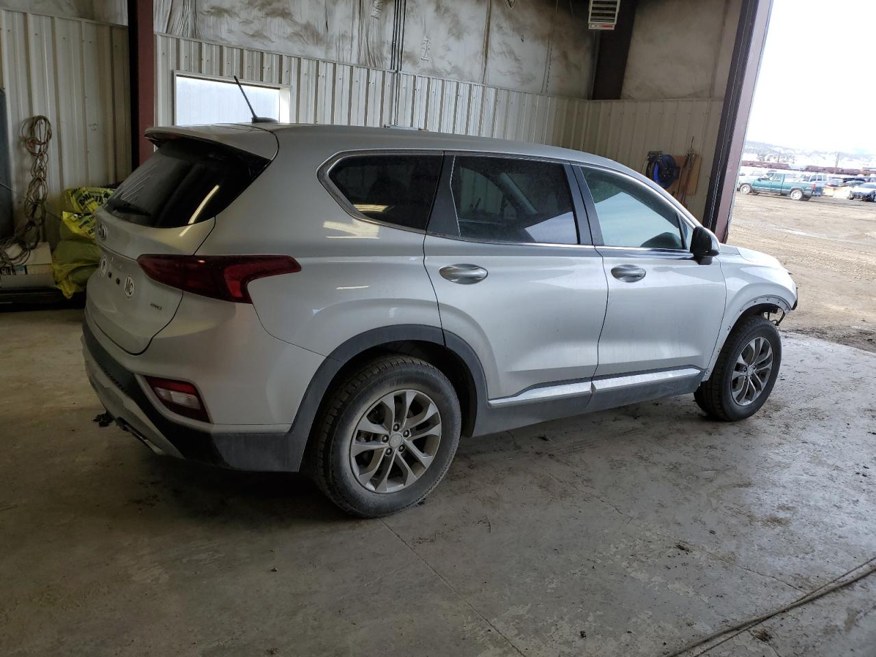 Photo 2 VIN: 5NMS2CAD3KH008943 - HYUNDAI SANTA FE 