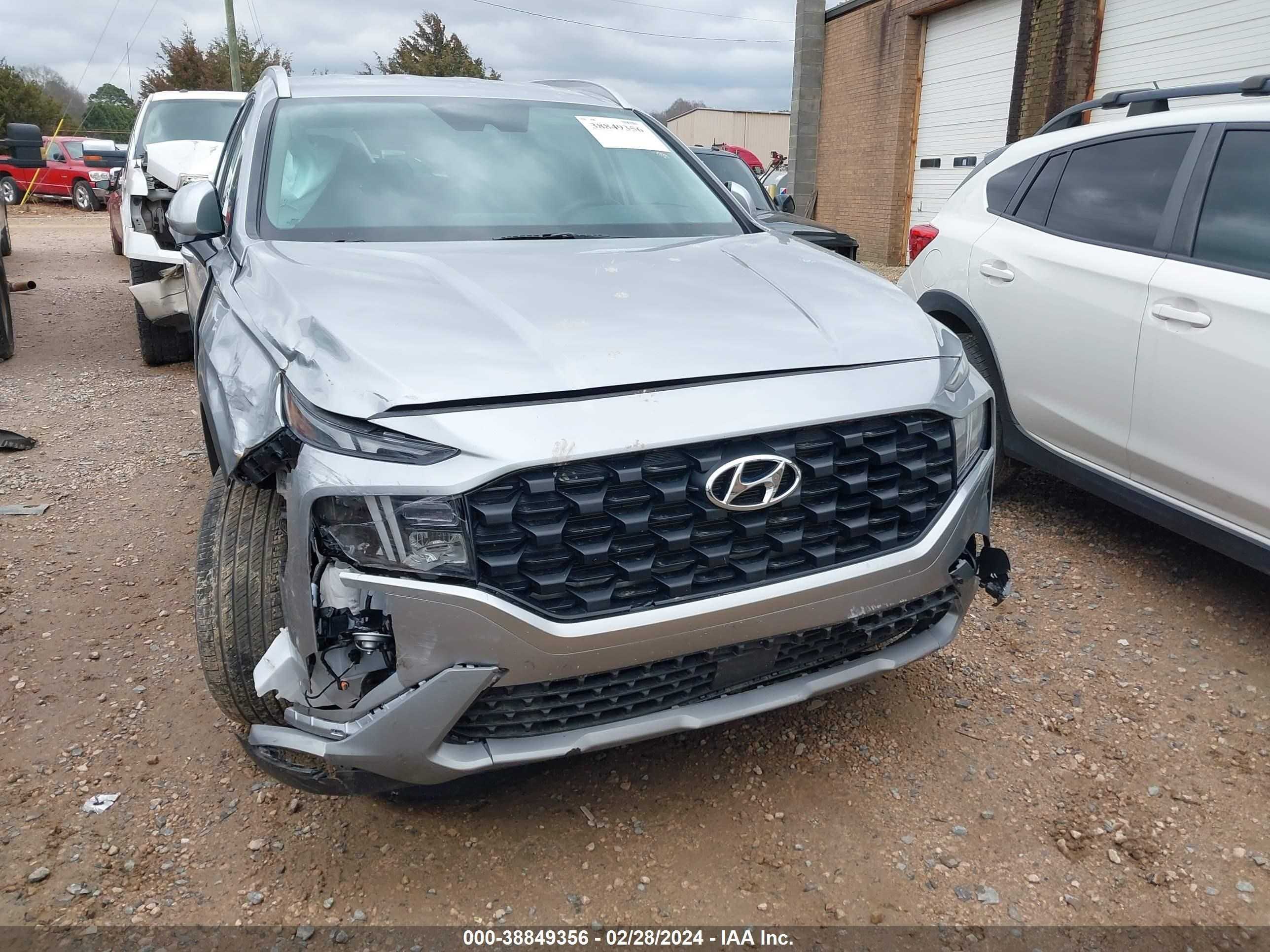 Photo 5 VIN: 5NMS2DAJ1PH582511 - HYUNDAI SANTA FE 