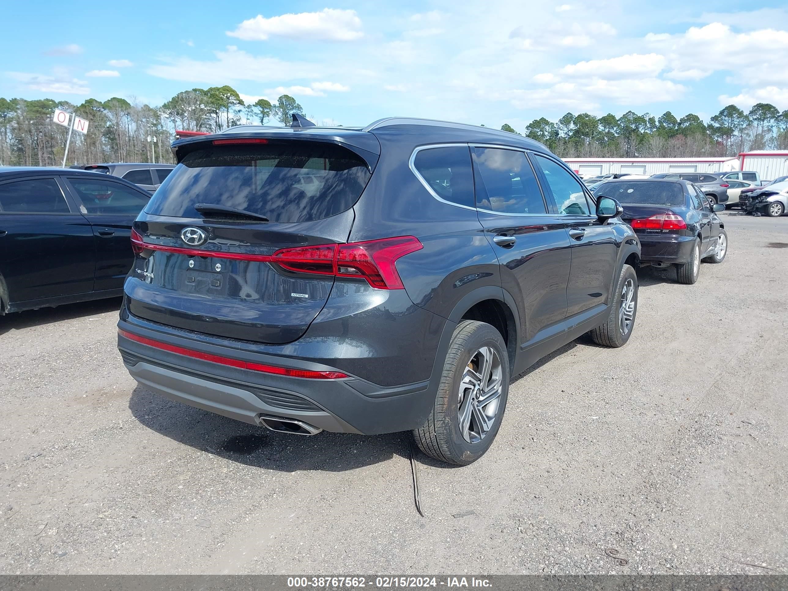 Photo 3 VIN: 5NMS2DAJ6PH561119 - HYUNDAI SANTA FE 