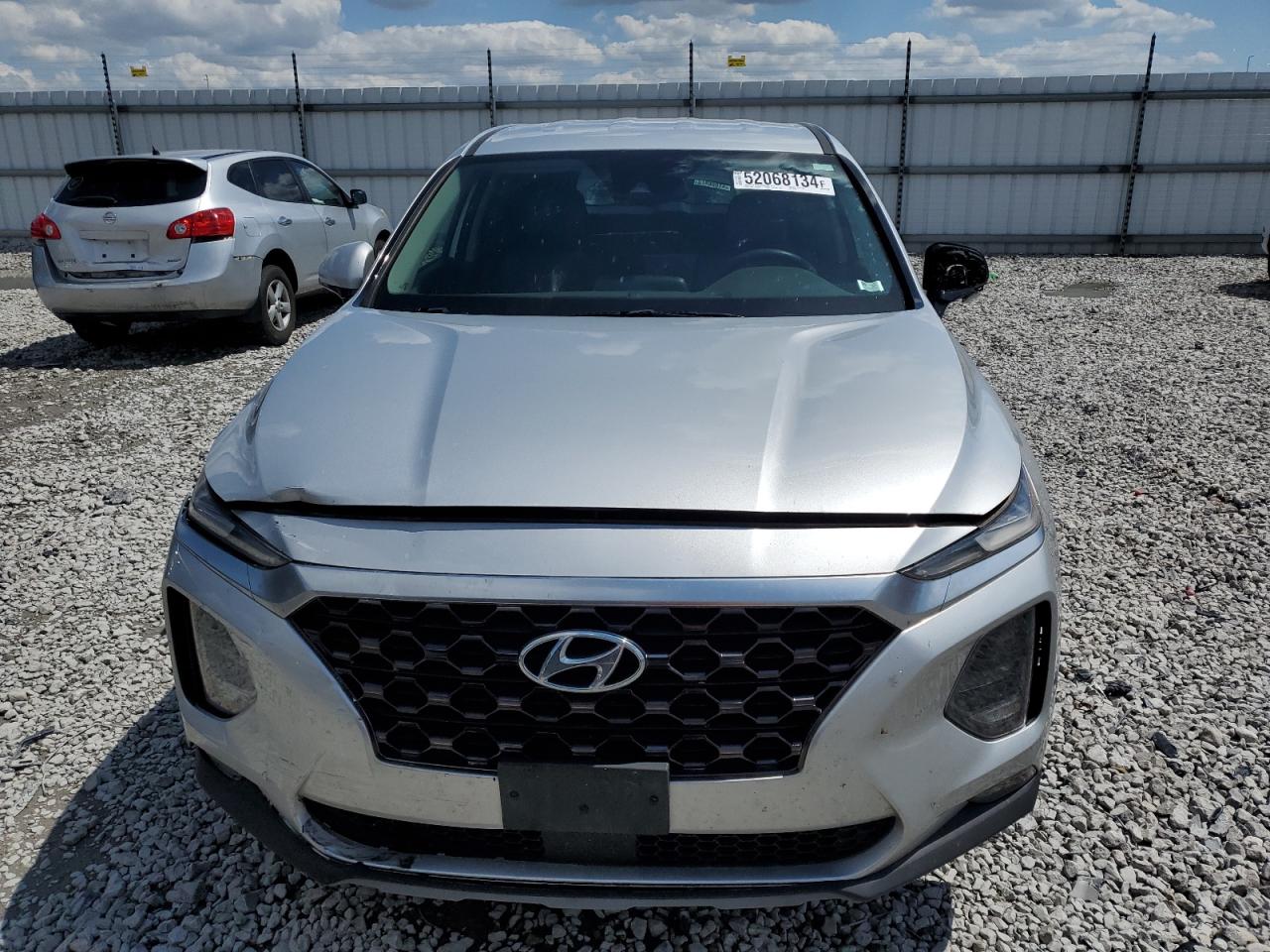 Photo 4 VIN: 5NMS33AD0KH035434 - HYUNDAI SANTA FE 