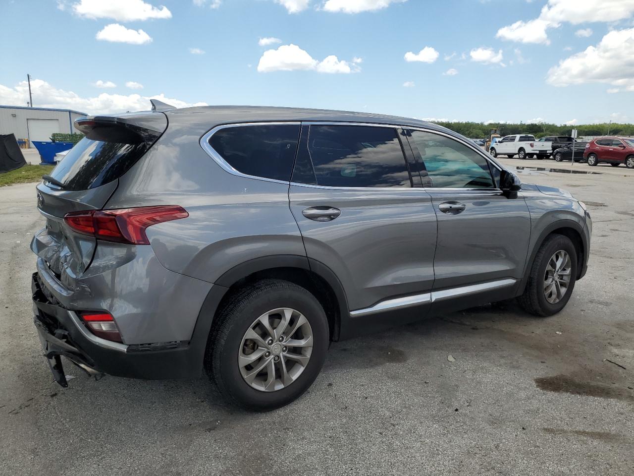 Photo 2 VIN: 5NMS33AD3KH095546 - HYUNDAI SANTA FE 