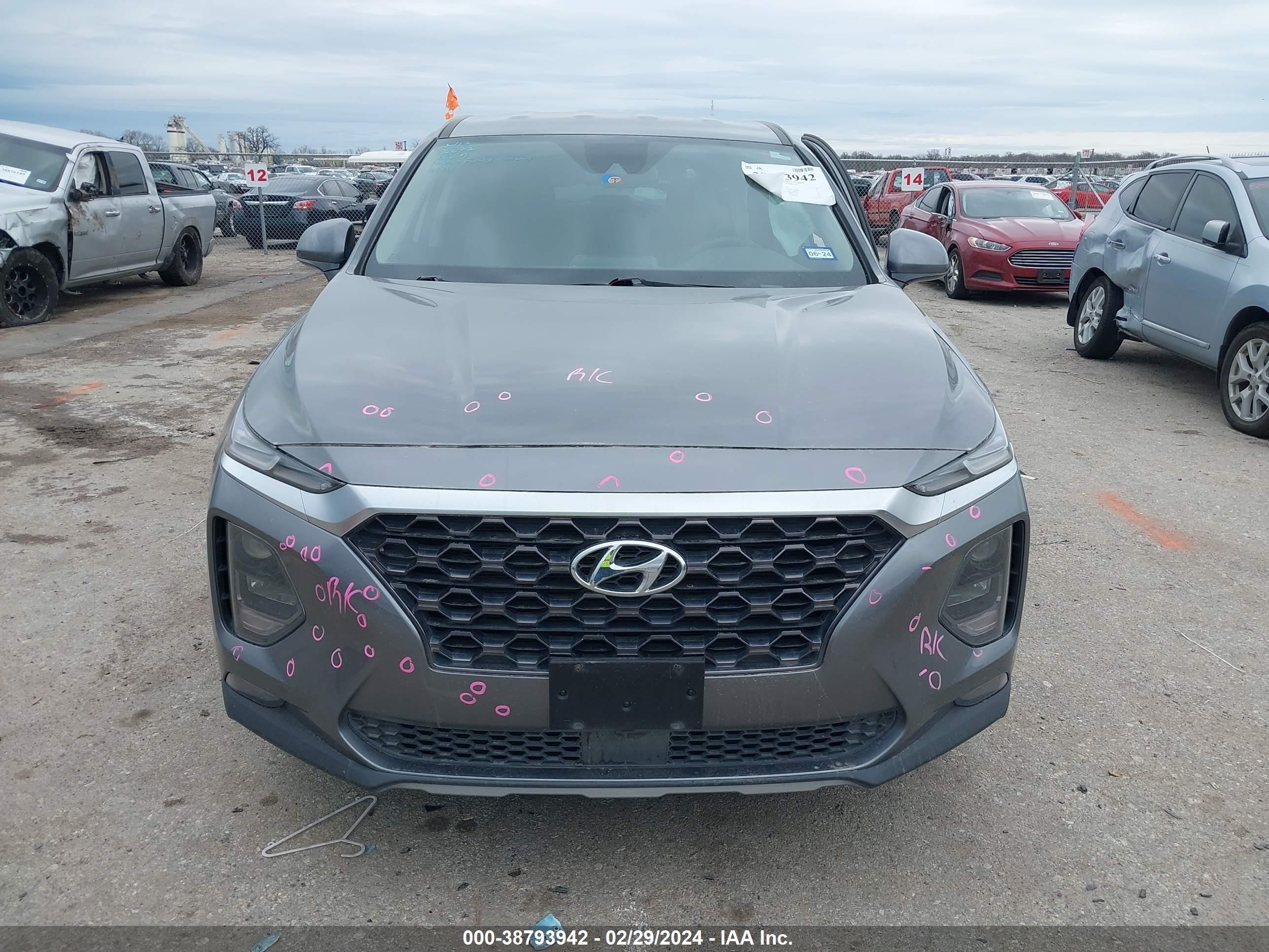 Photo 11 VIN: 5NMS33AD9KH133300 - HYUNDAI SANTA FE 