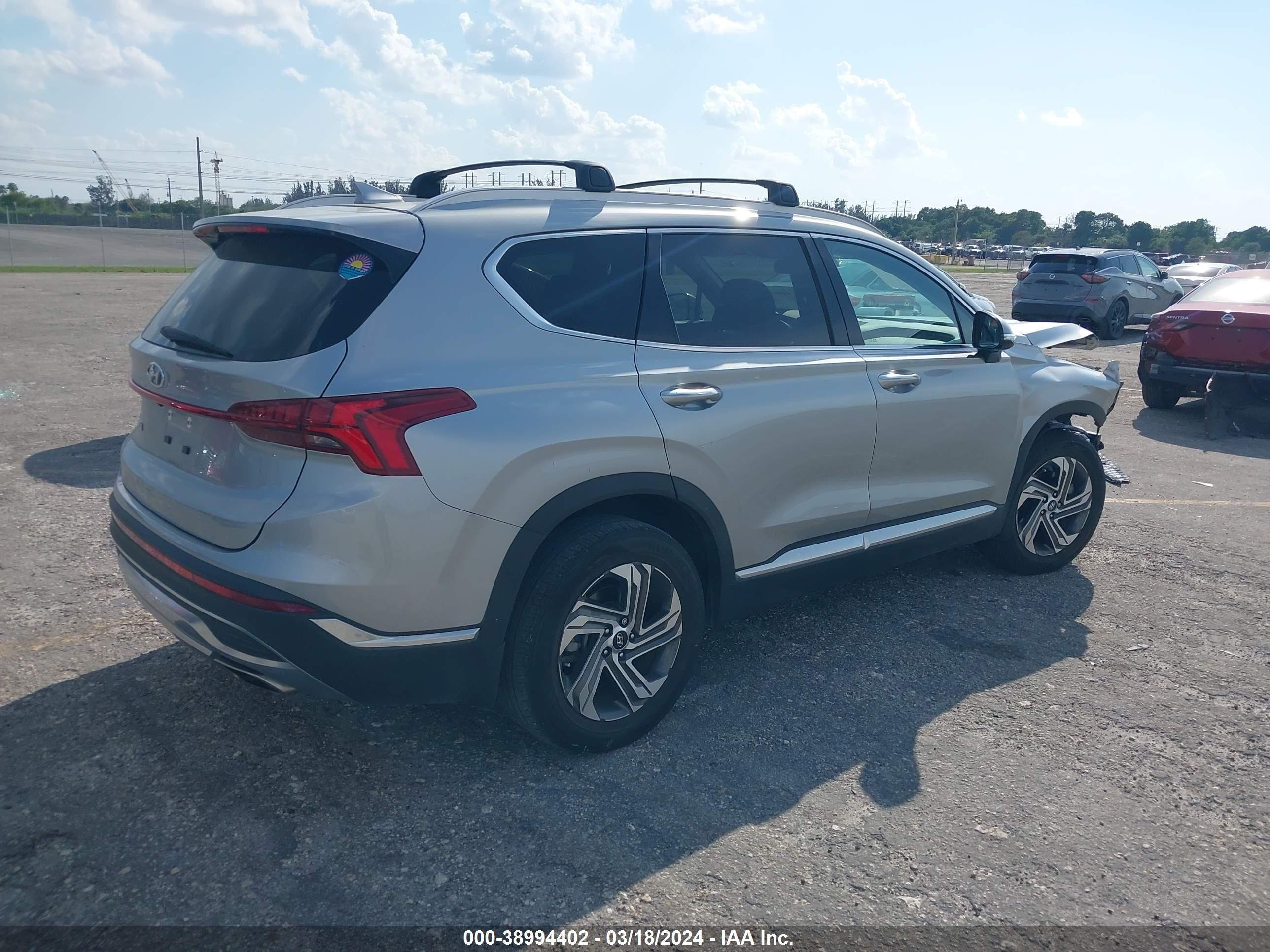 Photo 3 VIN: 5NMS34AJ0NH473967 - HYUNDAI SANTA FE 