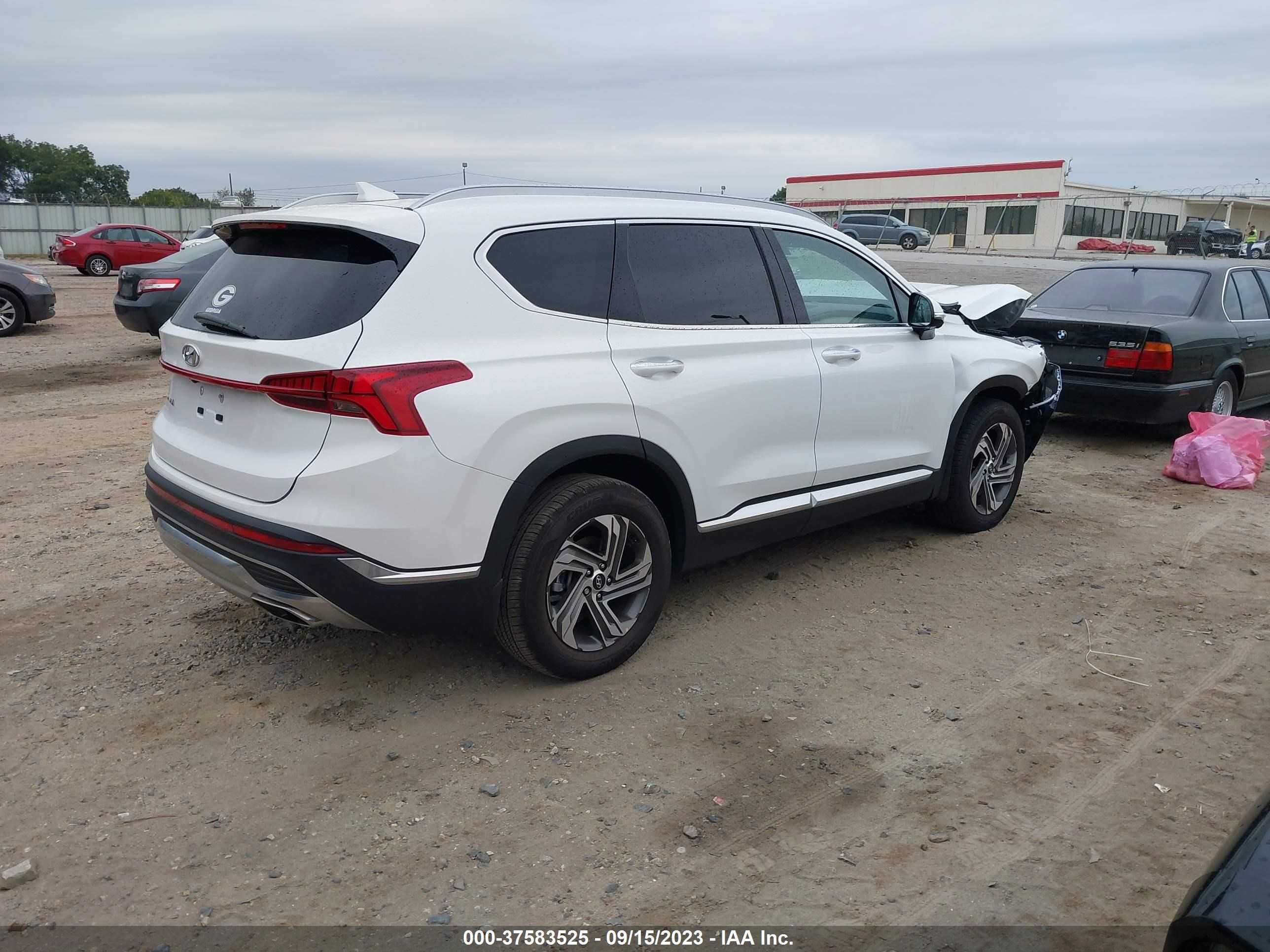 Photo 3 VIN: 5NMS34AJ5PH547886 - HYUNDAI SANTA FE 