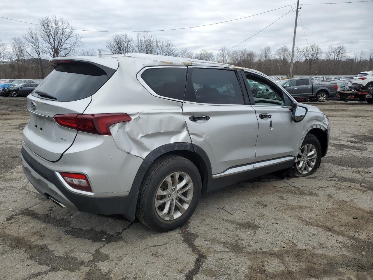 Photo 2 VIN: 5NMS3CAD5KH093376 - HYUNDAI SANTA FE 