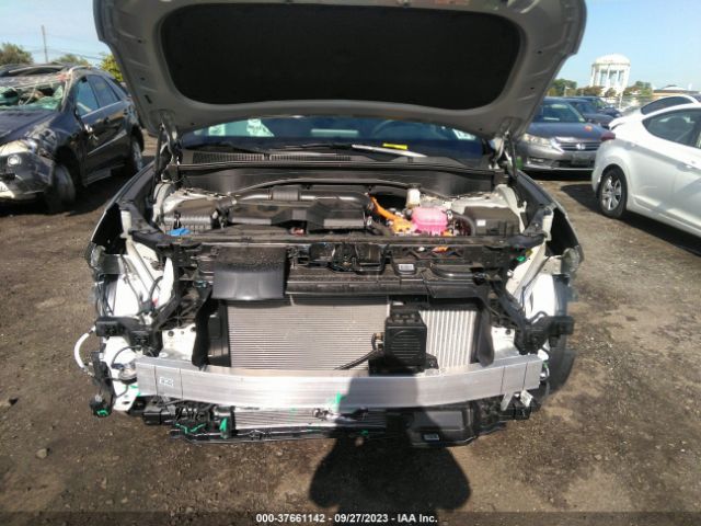 Photo 9 VIN: 5NMS3DA10PH004722 - HYUNDAI SANTA FE HYBRID 