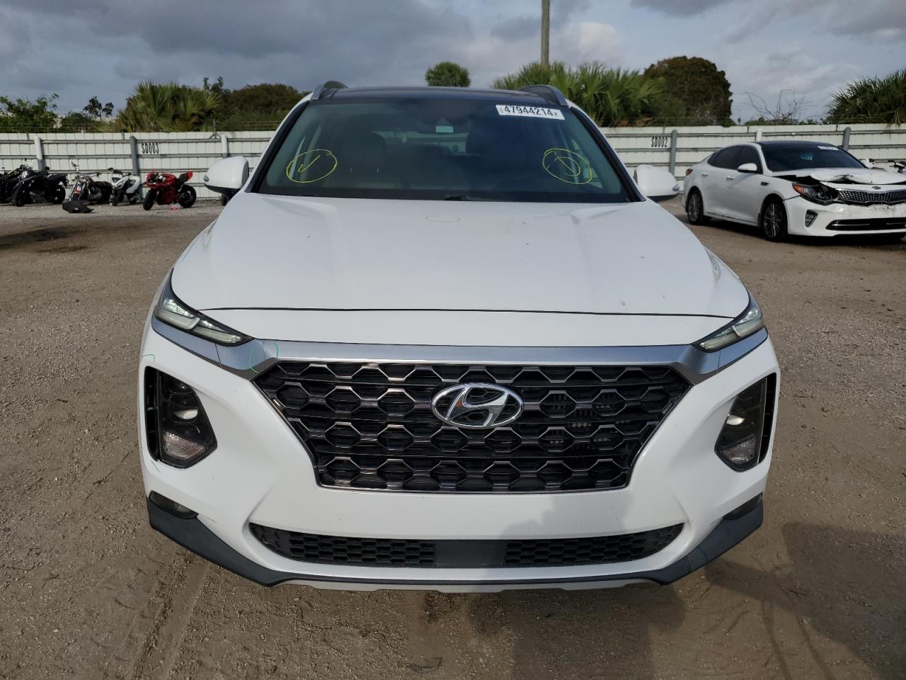 Photo 4 VIN: 5NMS53AA3KH128724 - HYUNDAI SANTA FE 