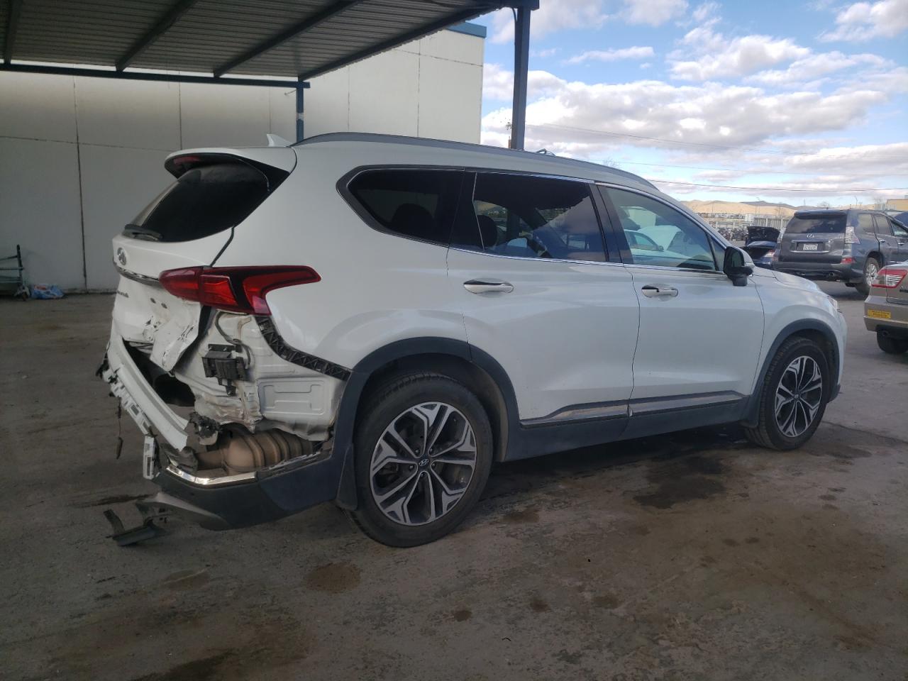 Photo 2 VIN: 5NMS53AA3LH221759 - HYUNDAI SANTA FE 