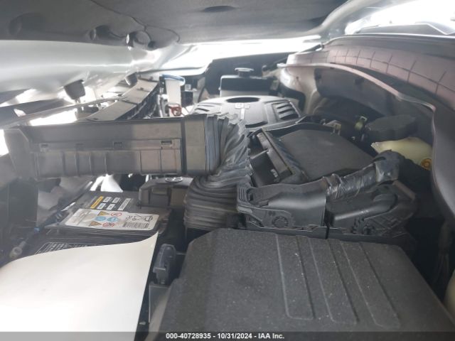 Photo 9 VIN: 5NMS53AA6KH062072 - HYUNDAI SANTA FE 