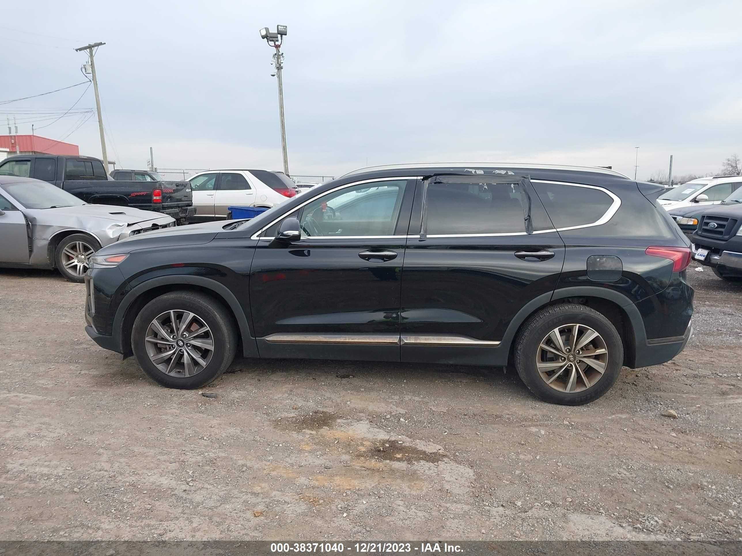 Photo 12 VIN: 5NMS53AD6KH056492 - HYUNDAI SANTA FE 