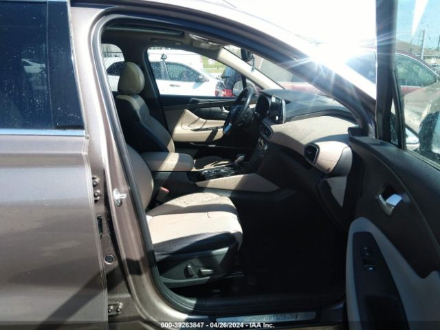 Photo 4 VIN: 5NMS5CAA1KH133355 - HYUNDAI SANTA FE 