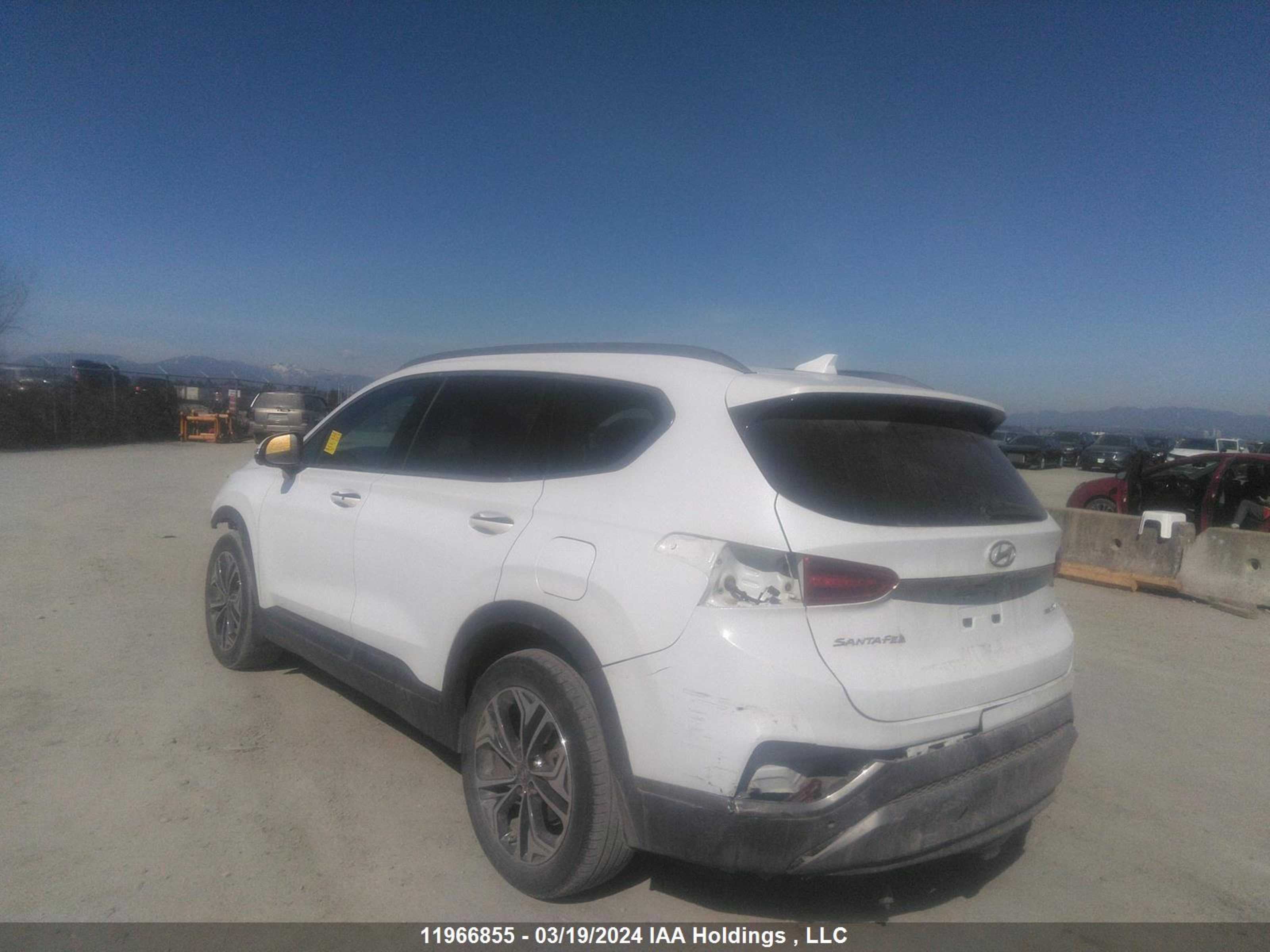 Photo 2 VIN: 5NMS5CAA8LH240937 - HYUNDAI SANTA FE 