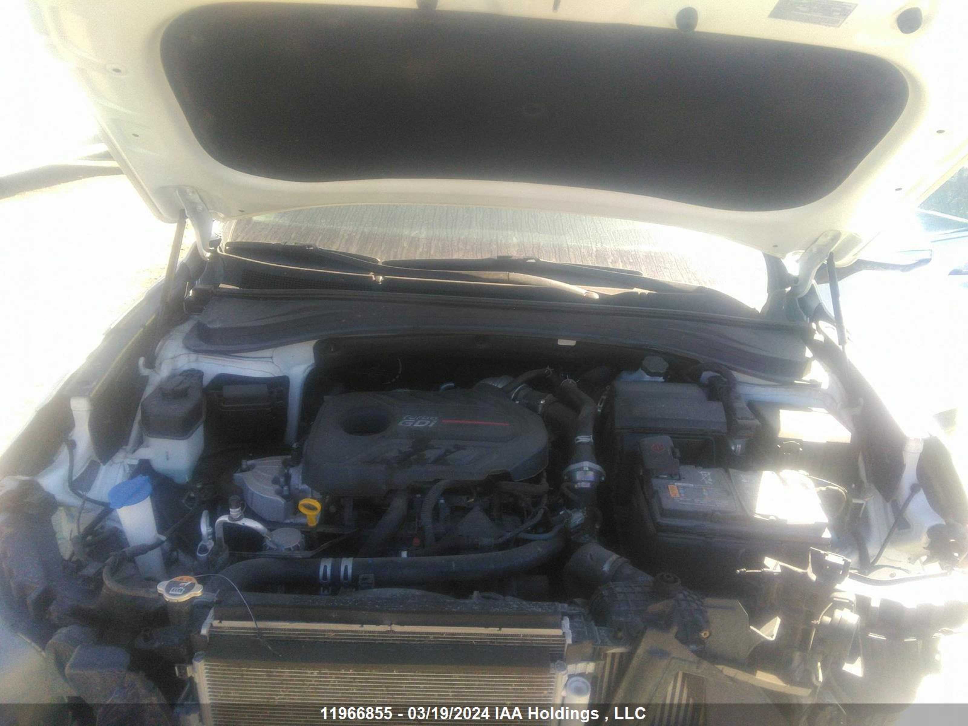 Photo 9 VIN: 5NMS5CAA8LH240937 - HYUNDAI SANTA FE 