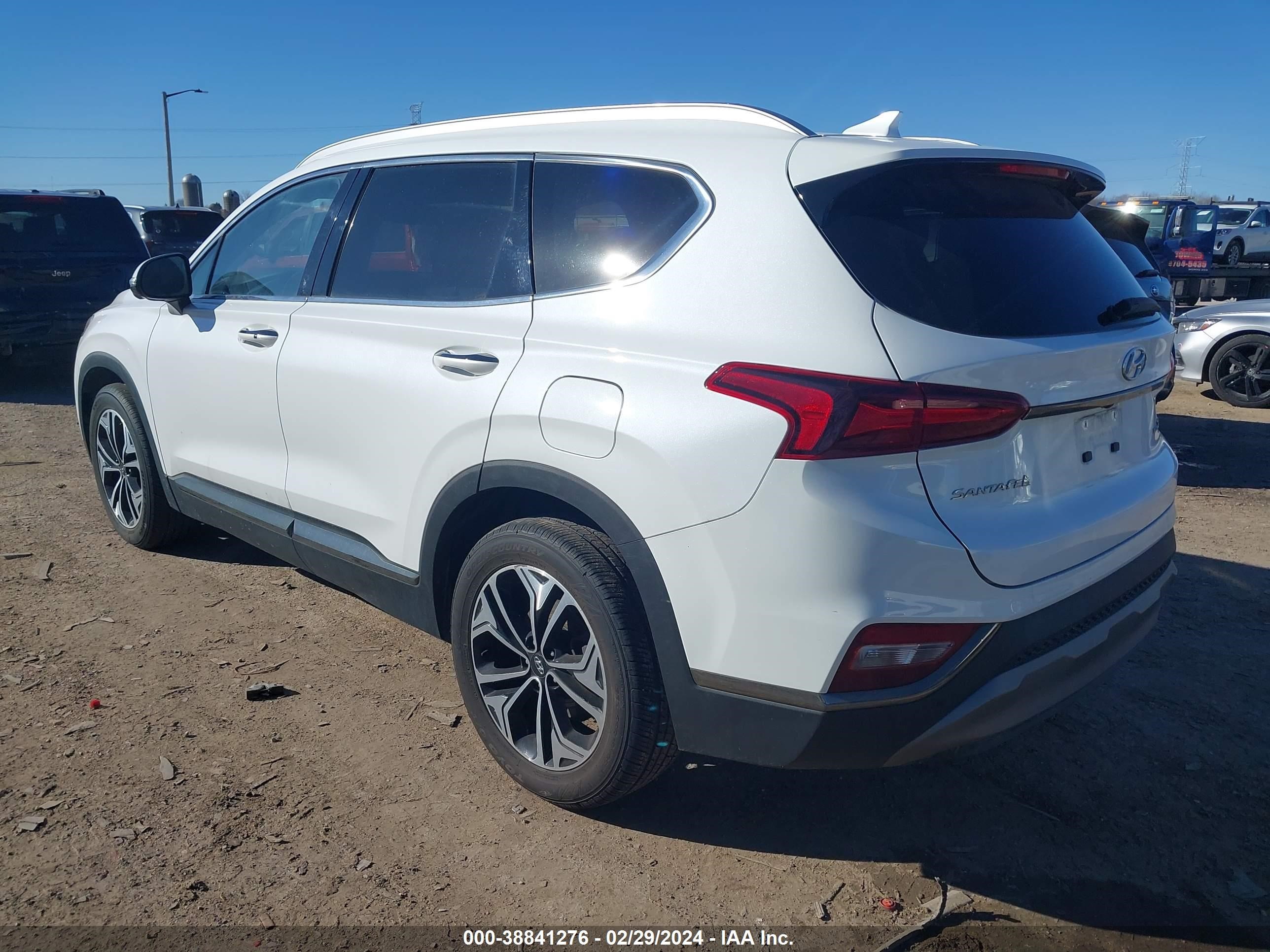 Photo 2 VIN: 5NMS5CAAXLH250126 - HYUNDAI SANTA FE 