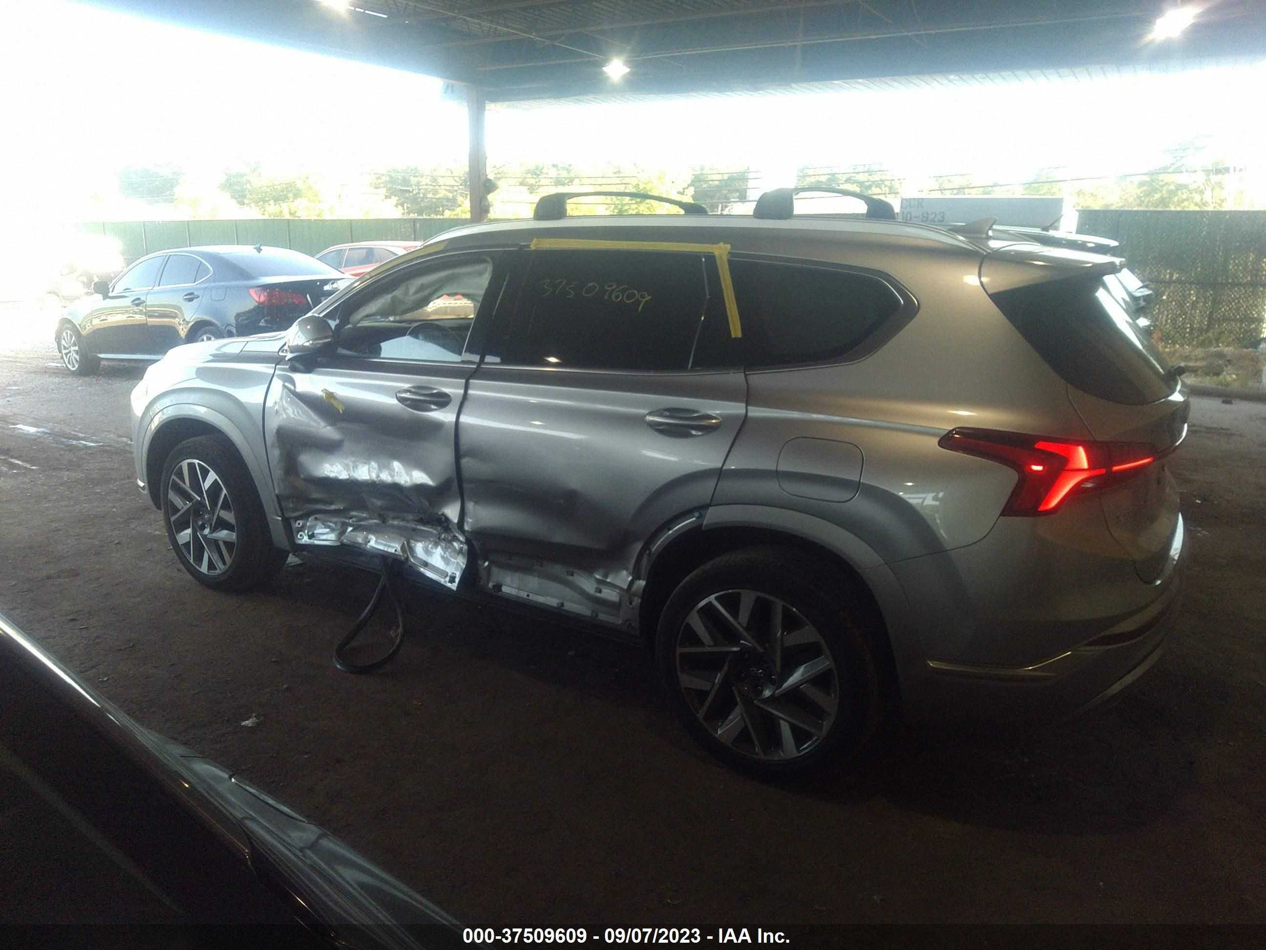 Photo 13 VIN: 5NMS5DAL6PH495566 - HYUNDAI SANTA FE 