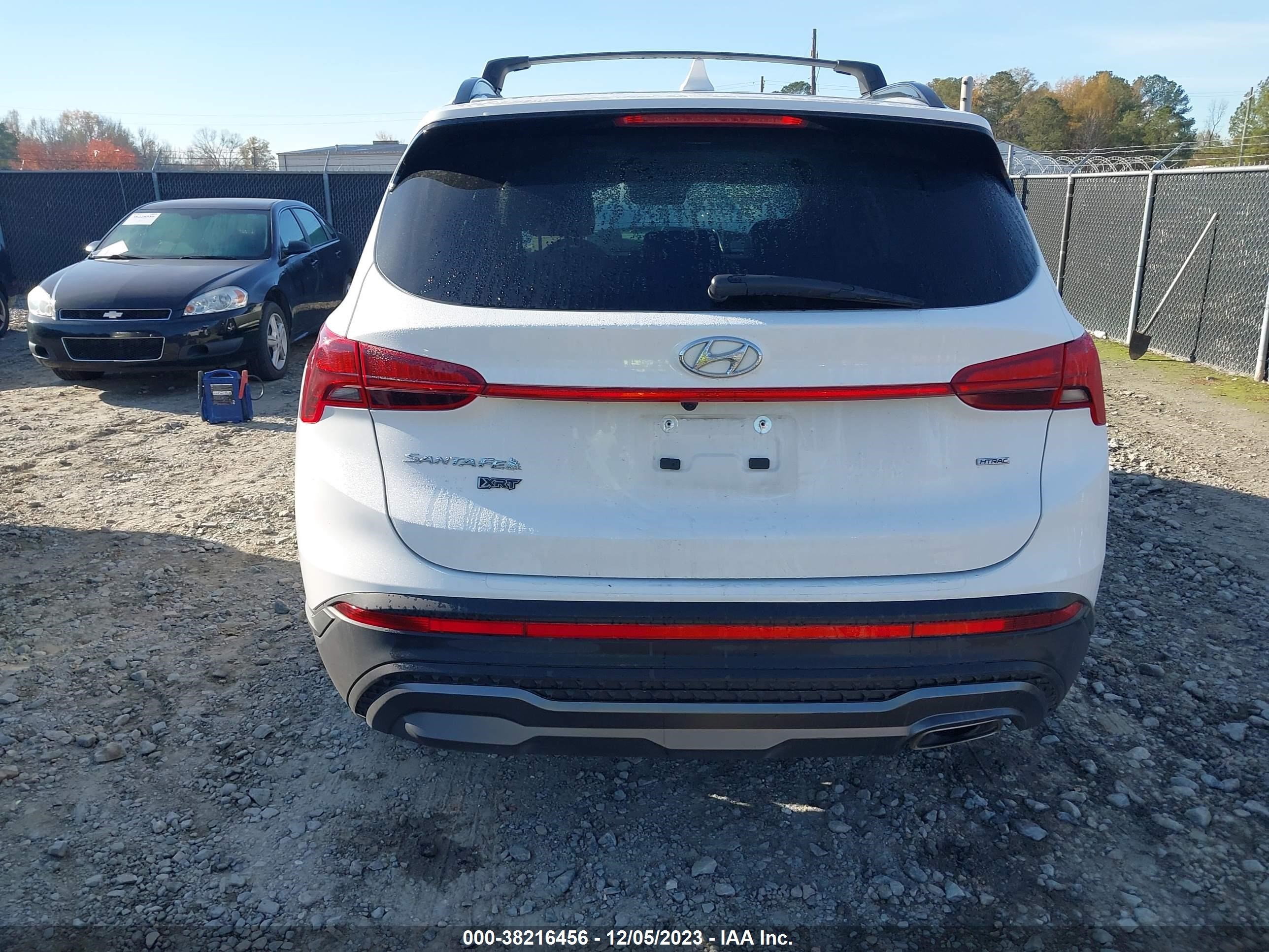 Photo 16 VIN: 5NMS6DAJ3PH518104 - HYUNDAI SANTA FE 