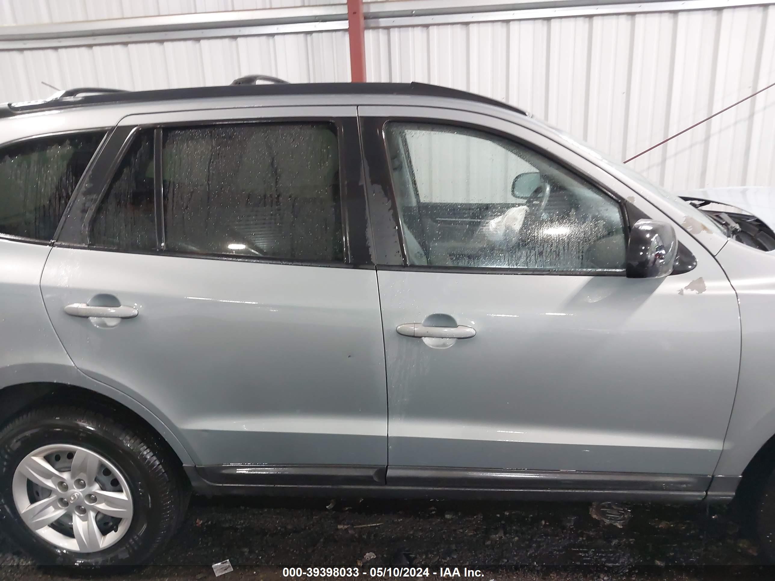 Photo 12 VIN: 5NMSG13D59H239646 - HYUNDAI SANTA FE 