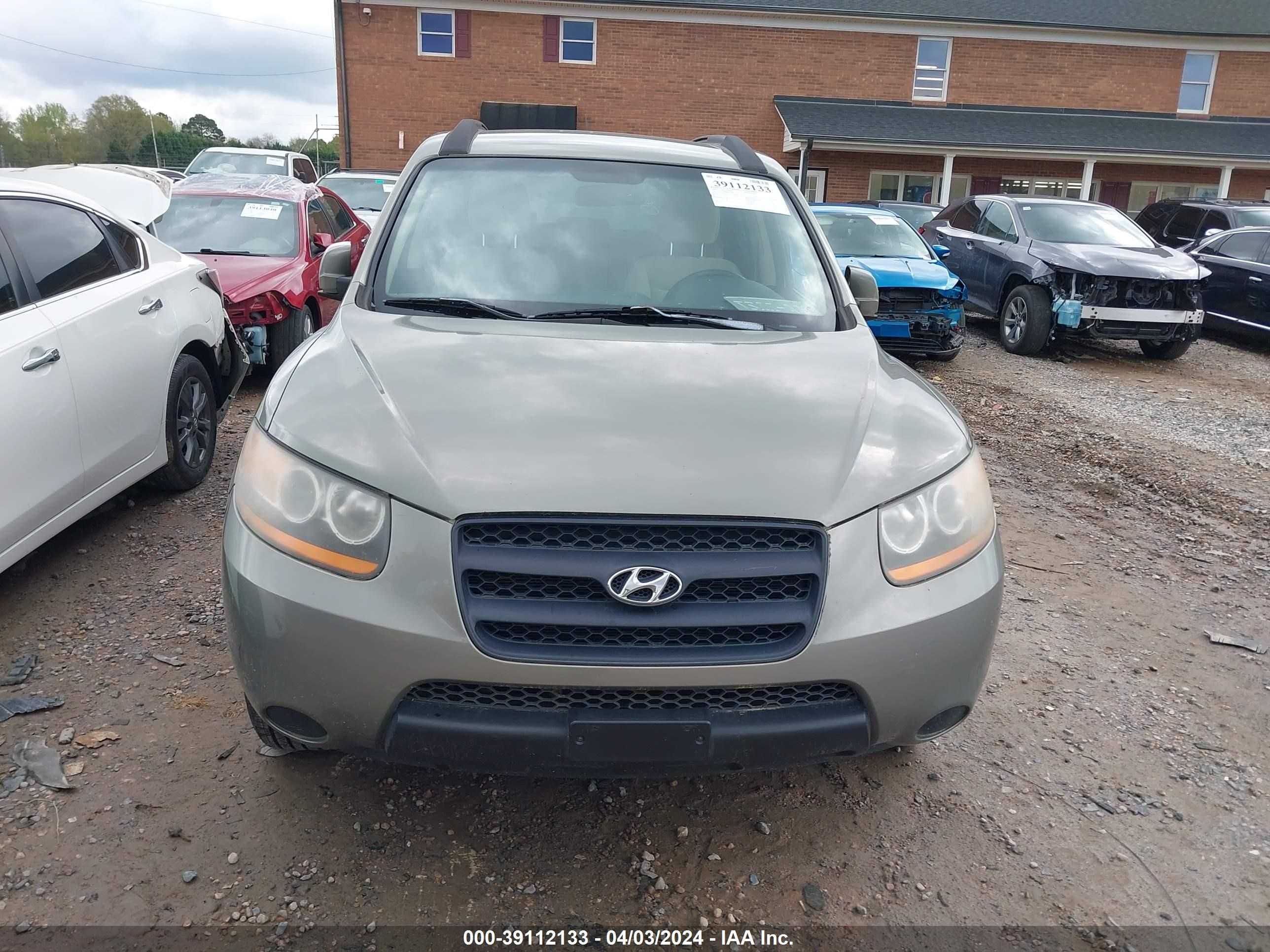 Photo 11 VIN: 5NMSG13D98H157496 - HYUNDAI SANTA FE 