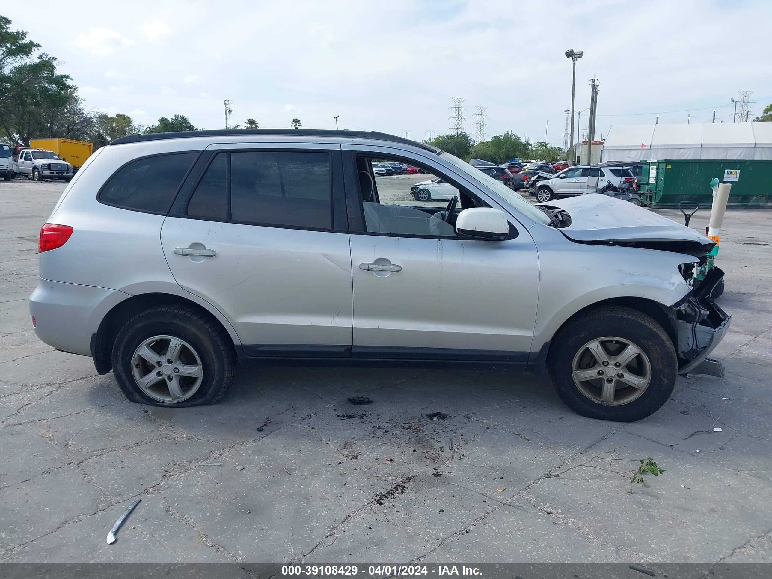 Photo 13 VIN: 5NMSG13D98H225943 - HYUNDAI SANTA FE 