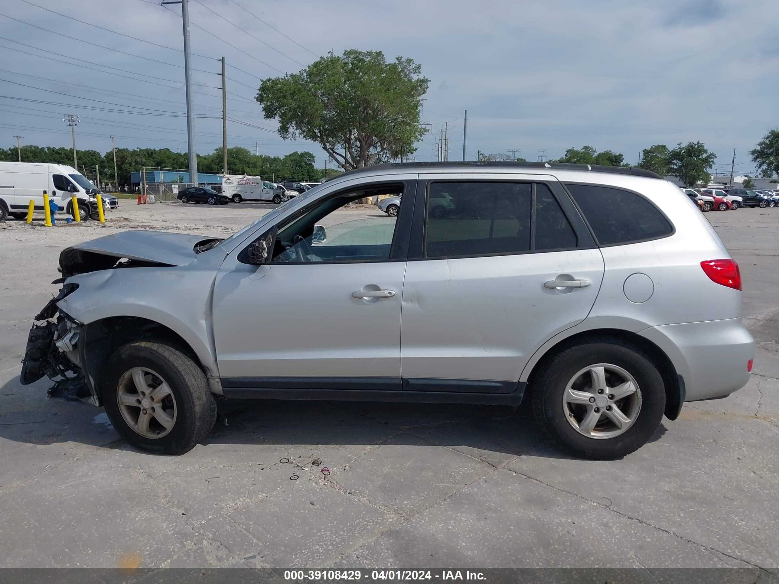 Photo 14 VIN: 5NMSG13D98H225943 - HYUNDAI SANTA FE 