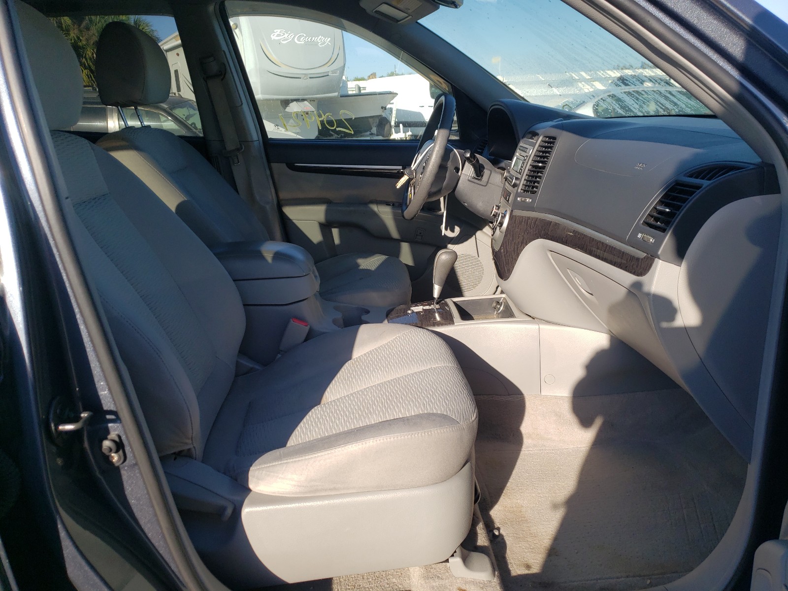 Photo 4 VIN: 5NMSG13DX7H105907 - HYUNDAI SANTA FE G 