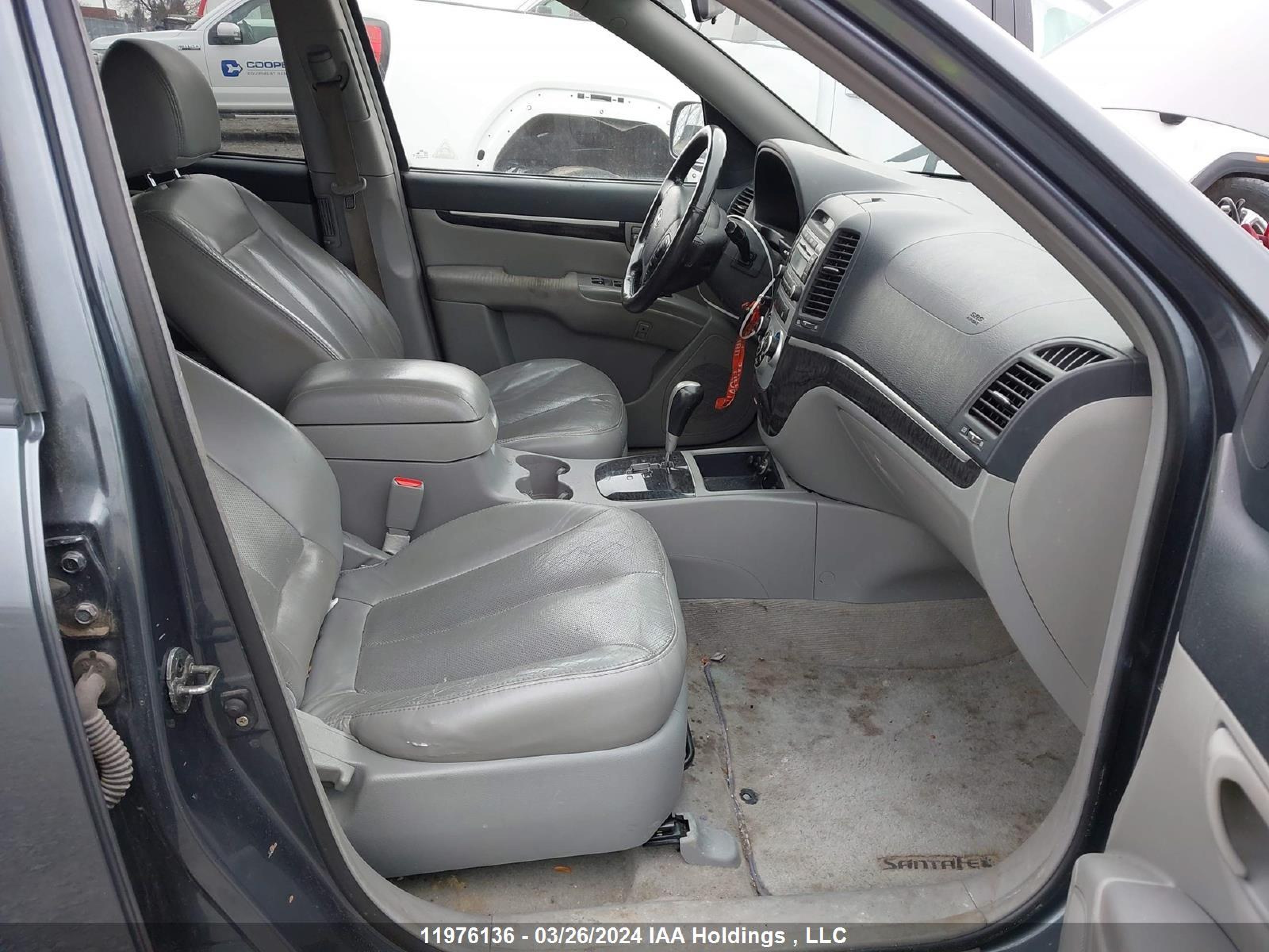 Photo 4 VIN: 5NMSG13E78H130659 - HYUNDAI SANTA FE 