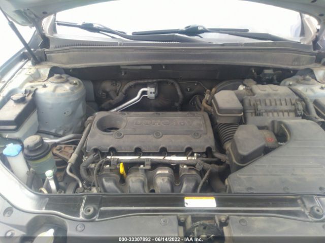 Photo 9 VIN: 5NMSG3AB0AH403791 - HYUNDAI SANTA FE 