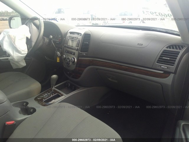 Photo 4 VIN: 5NMSG3AB1AH386564 - HYUNDAI SANTA FE 