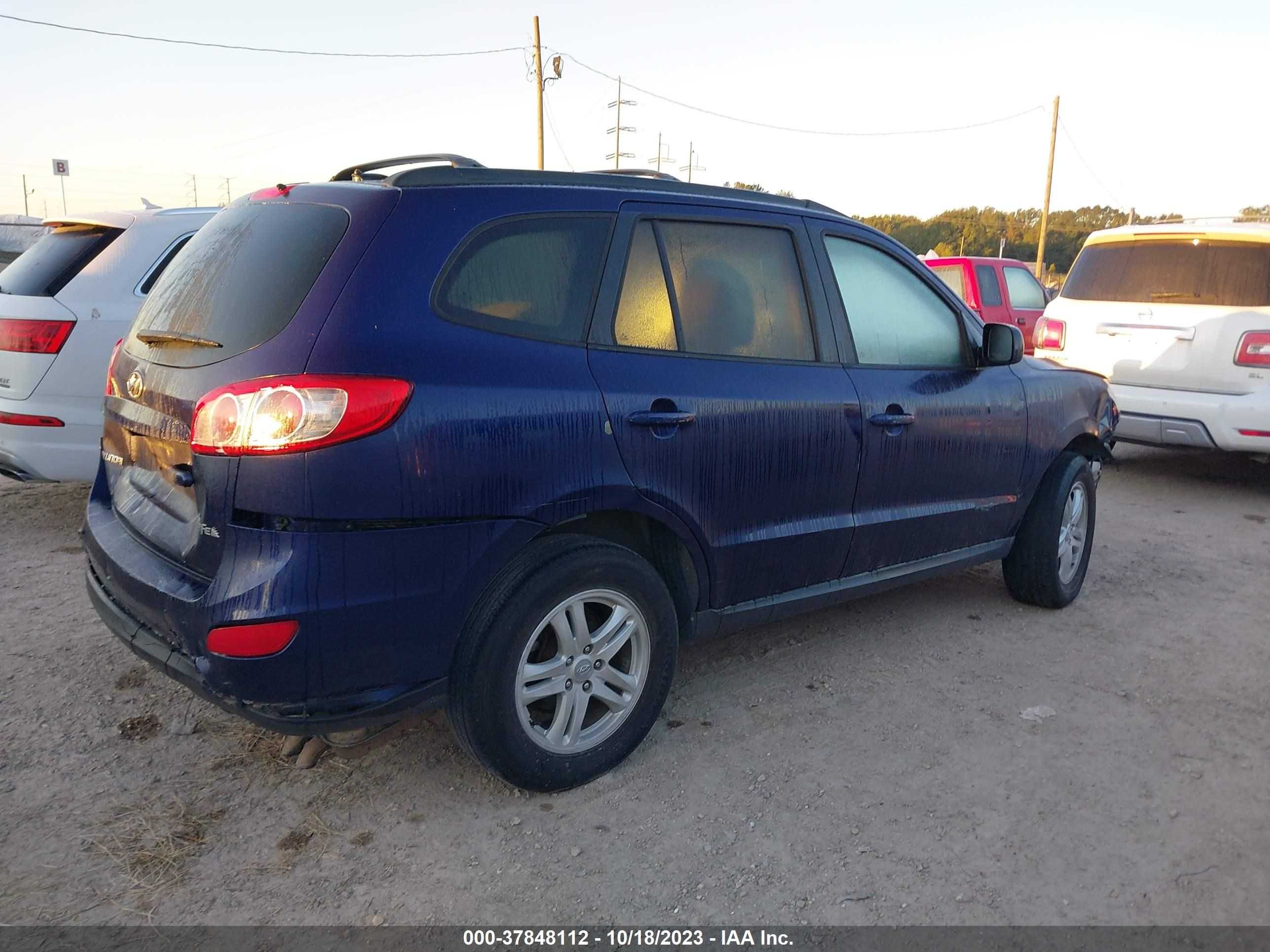 Photo 3 VIN: 5NMSG3AB2AH395600 - HYUNDAI SANTA FE 