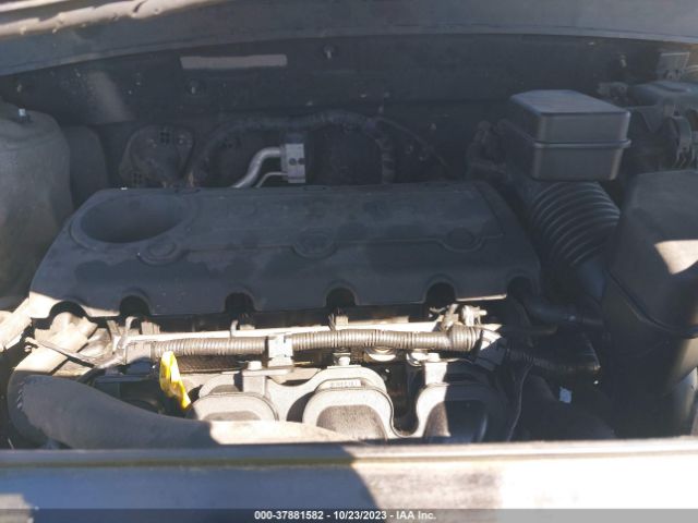 Photo 9 VIN: 5NMSG3AB2AH398917 - HYUNDAI SANTA FE 