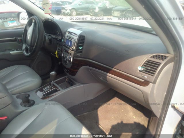 Photo 4 VIN: 5NMSG3AB5AH383943 - HYUNDAI SANTA FE 