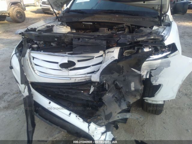 Photo 5 VIN: 5NMSG3AB7AH394877 - HYUNDAI SANTA FE 