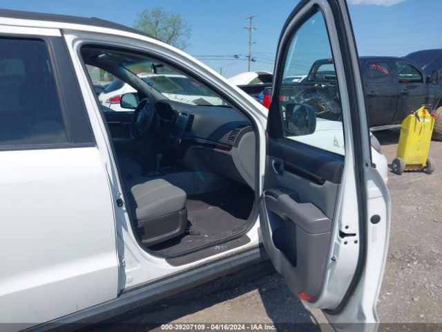 Photo 4 VIN: 5NMSG3AB8AH391423 - HYUNDAI SANTA FE 