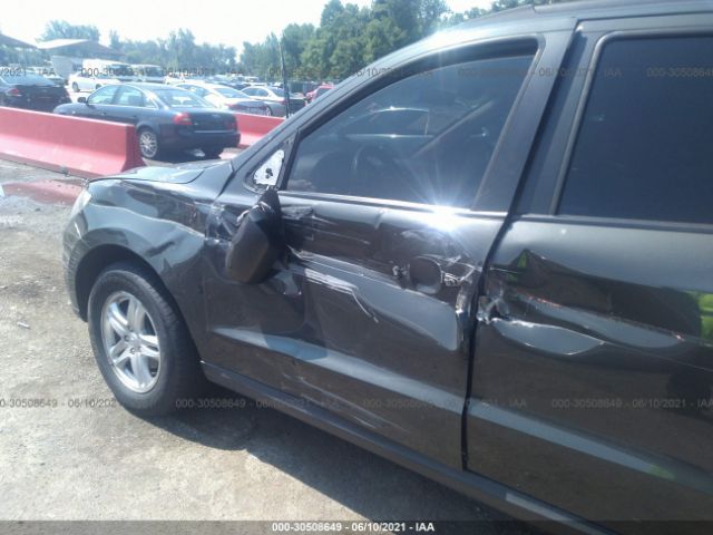 Photo 5 VIN: 5NMSG3AB9AH385582 - HYUNDAI SANTA FE 