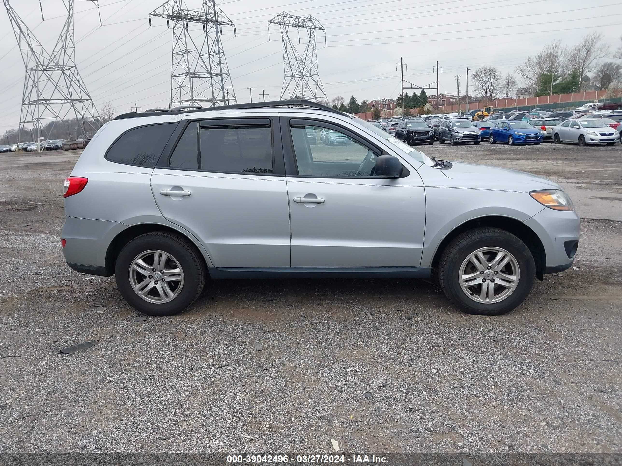 Photo 13 VIN: 5NMSG3AB9AH388644 - HYUNDAI SANTA FE 